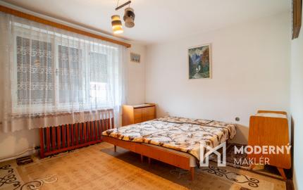 Na predaj 5-izbový rodinný dom Veľké Leváre