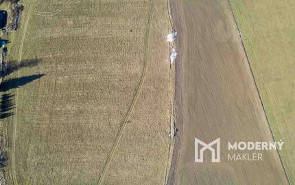 Na predaj pozemok v obci Mlynica