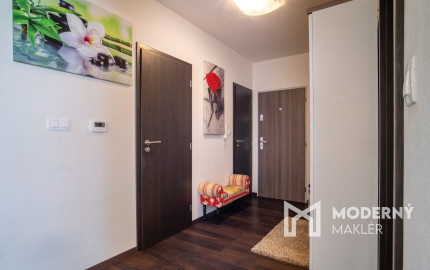 Na predaj 3-izbový byt s parkovaním v Senci