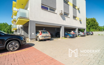 Na predaj 3-izbový byt s parkovaním v Senci