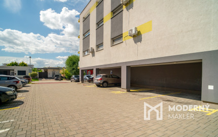 Na predaj 3-izbový byt s parkovaním v Senci