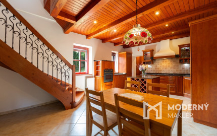 Na predaj impozantný rodinný dom v Ivanovciach