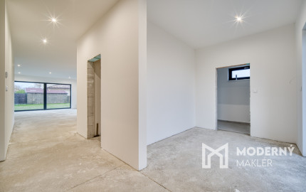 Na predaj 4-izbový rodinný dom v Chorvátskom Grobe