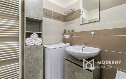 REZERVOVANÉ: Na predaj moderný 2-izbový byt na Zlatovskej ulici v Trenčíne