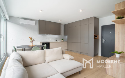 Na prenájom exkluzívny 2-izbový byt s terasou v centre Bratislavy