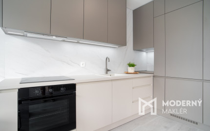 Na prenájom exkluzívny 2-izbový byt s terasou v centre Bratislavy