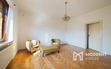 Na predaj rodinný dom s pozemkom a investičným potenciálom v Trenčíne