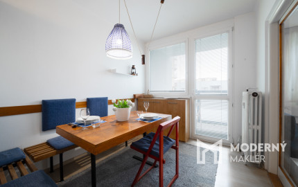 Na predaj štýlový 3-izbový byt v centre Starej Turej