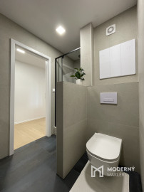 Na prenájom 2-izbový byt v centre Dubnice nad Váhom