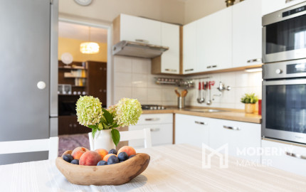 Na predaj 4-izbový byt vo Vrbovom