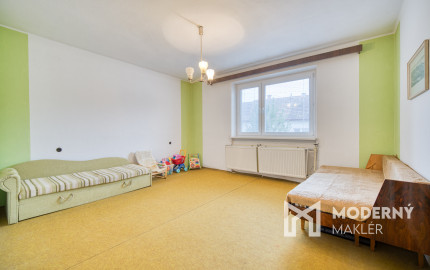 Na predaj rodinný dom vhodný na rekonštrukciu v Uhrovci