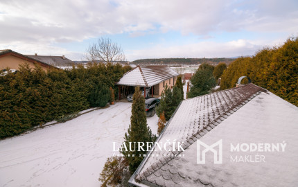 Na predaj veľkorysý 7-izbový rodinný dom v obci Podlužany