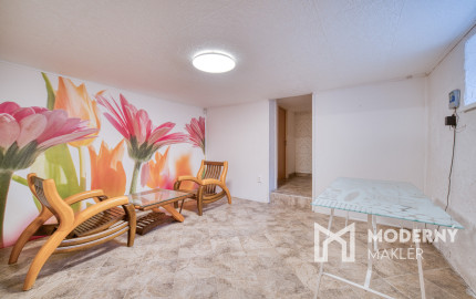 Na predaj dvojpodlažný 4-izbový dom v Malackách