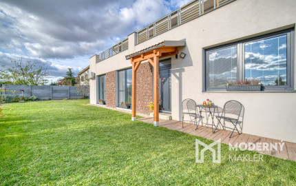 Na predaj príjemný 4-izbový byt v pokojnej časti Tomášova