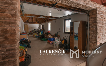 Na predaj veľkorysý 7-izbový rodinný dom v obci Podlužany