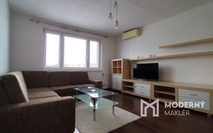 Na prenájom 3-izbový byt v Bánovciach nad Bebravou