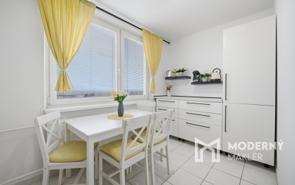 Na predaj 2,5-izbový byt s balkónom v centre mesta Malacky