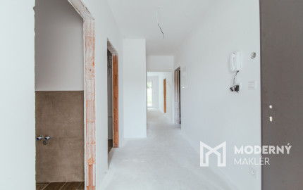 Na predaj moderný 4-izbový byt s vlastnou záhradou