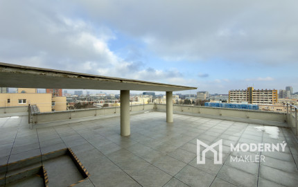 3-izbový byt v "Palušáku", Ružová dolina