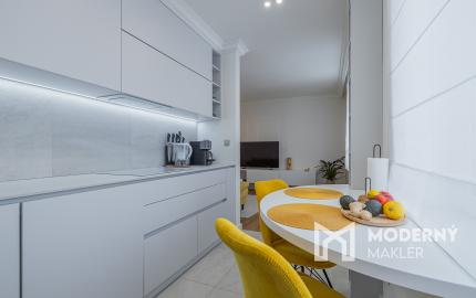 Na predaj luxusne zrekonštruovaný 3-izbový byt ulica Tyršová Humenné