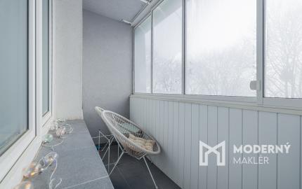 Na predaj luxusne zrekonštruovaný 3-izbový byt ulica Tyršová Humenné