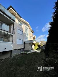 Kompletne zariadený 3-izbový byt s loggiou a garážovým státím v cene