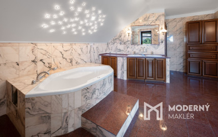 Na predaj 6-izbové rodinné sídlo v Šamoríne