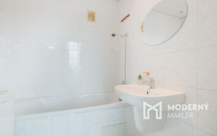 REZERVOVANÉ: Na predaj 3-izbový byt s investičným potenciálom v Žiline