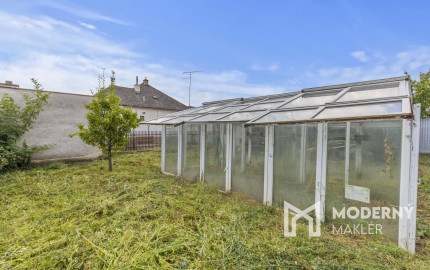 Na predaj rodinný dom za výhodnú cenu v centre Malaciek