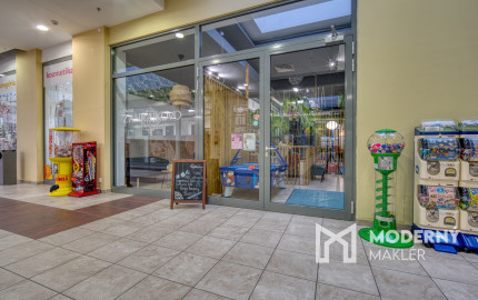 Na odstúpenie kaviareň s detským ihriskom v OC MOLO v Pezinku