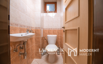 NA PREDAJ | Rodinný dom v Trenčíne s nadštandardným pozemkom 1 047 m²