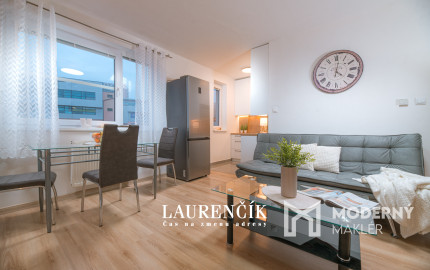 NA PREDAJ | Kompletne zrekonštruovaný 2-izbový byt v Trenčíne