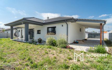 Na predaj novostavba s garážou a dvoma kúpeľňami v Senci