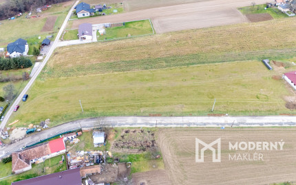 Na predaj pozemok v Pochabanoch
