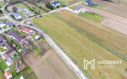 Na predaj pozemok v Pochabanoch