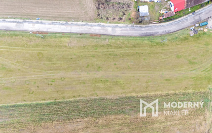 Na predaj pozemok v Pochabanoch
