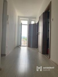 Na prenájom zariadený 2 izb byt - SIHOŤ 1  v Trenčíne .