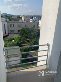 Na prenájom zariadený 2 izb byt - SIHOŤ 1  v Trenčíne .