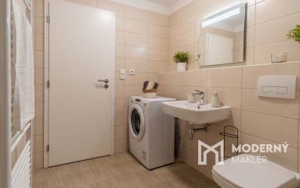 Na prenájom 1-izbový byt s parkovacím miestom v Poprade