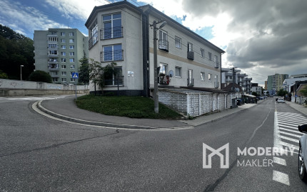 Moderný 3 izbový byt s terasou v úplnom centre mesta