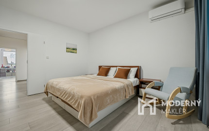 Na predaj  3-izbový byt s dvoma loggiami v Petržalke BA.