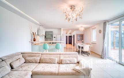 Na predaj 4-izbový rodinný dom v obci Gajary