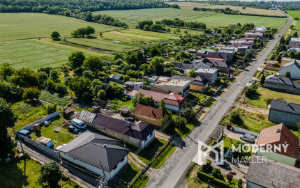 REZERVOVANÉ: Na predaj rozmerný pozemok vhodný na výstavbu v obci Moravany časť Lučkovce