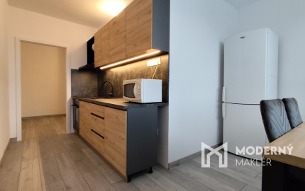 Na prenájom zrekonštruovaný 2-izbový byt v Bánovciach nad Bebravou