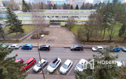 Na prenájom zrekonštruovaný 2-izbový byt v Bánovciach nad Bebravou