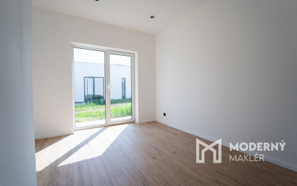 Na predaj 5-izbový rodinný dom v Moravanoch nad Váhom