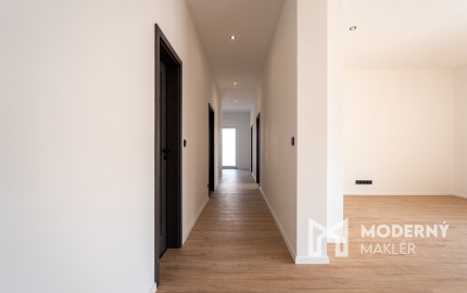 Na predaj 5-izbový rodinný dom v Moravanoch nad Váhom