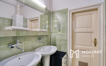 Na prenájom priestranný 4-izbový byt pri OC Nivy