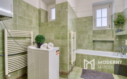 Na prenájom priestranný 4-izbový byt pri OC Nivy