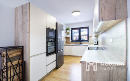 Na predaj moderná 4-izbová novostavba s terasou – Svätý Kríž